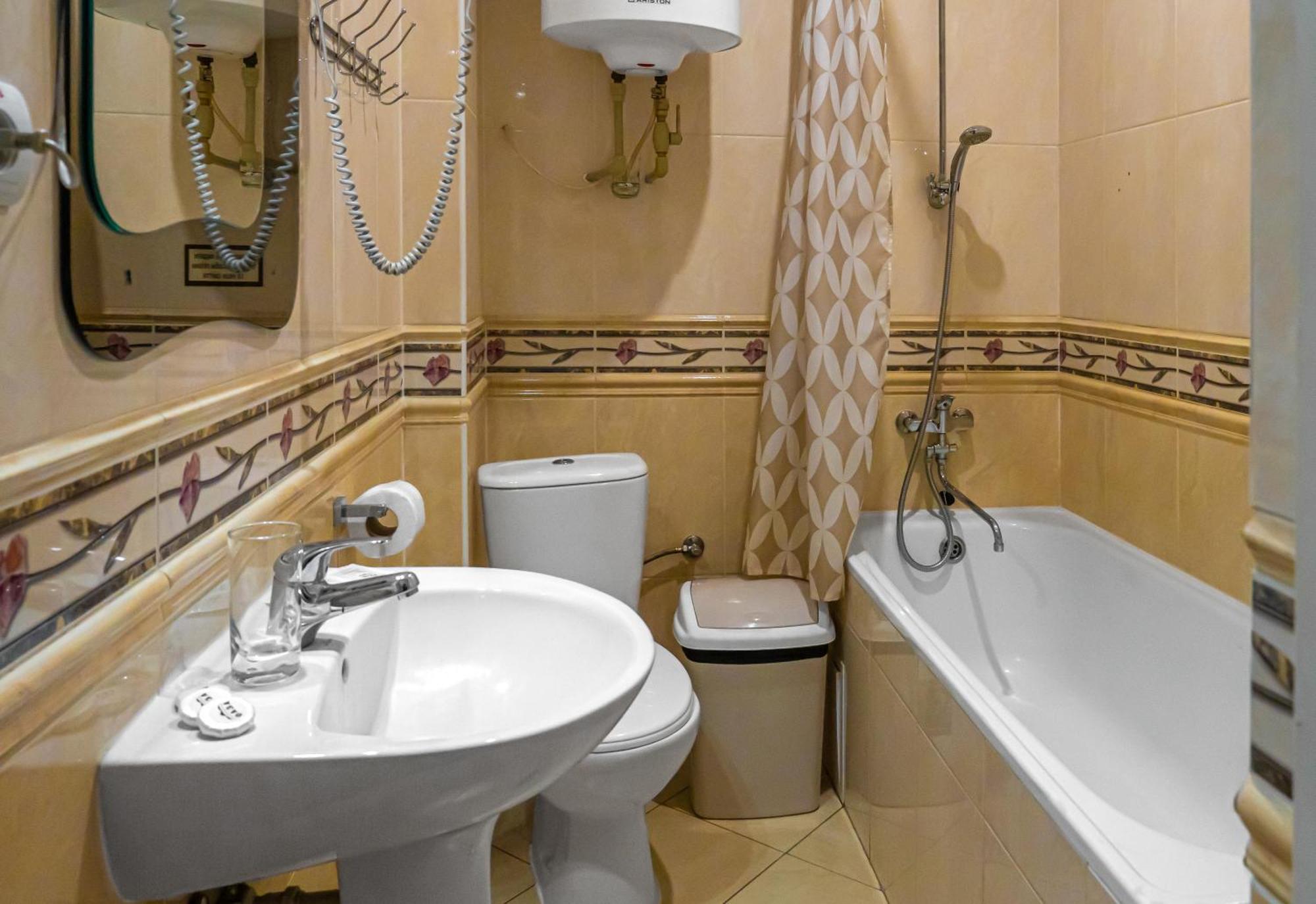 Hotel Оаза à Dragobrat Extérieur photo