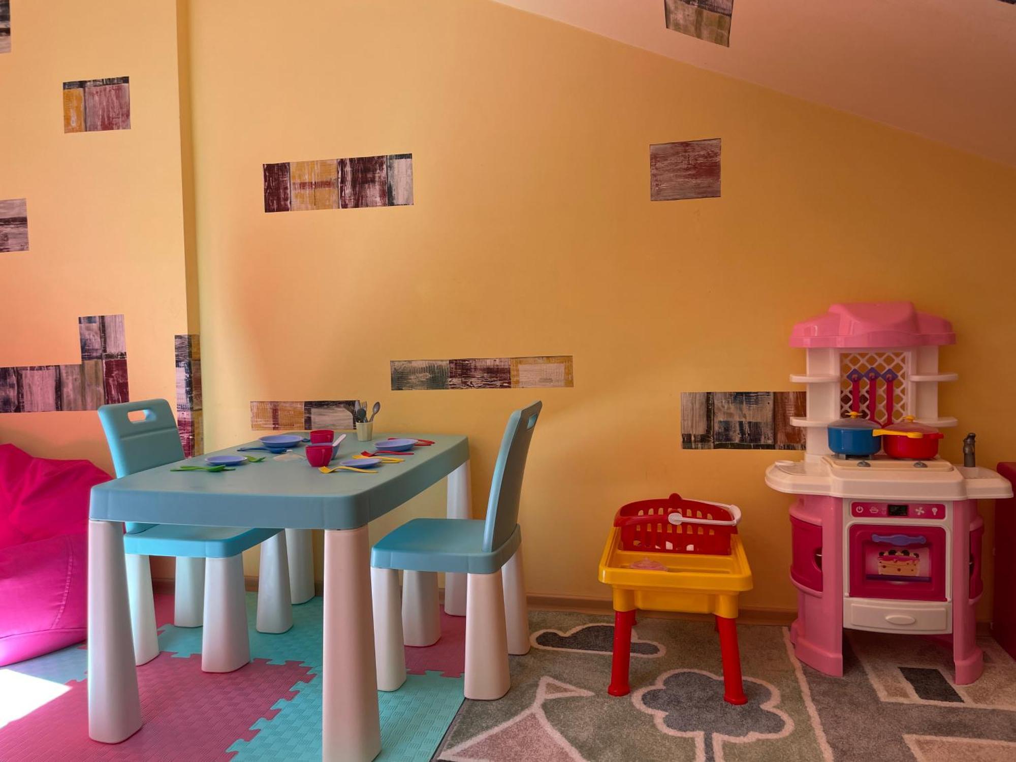 Hotel Оаза à Dragobrat Extérieur photo